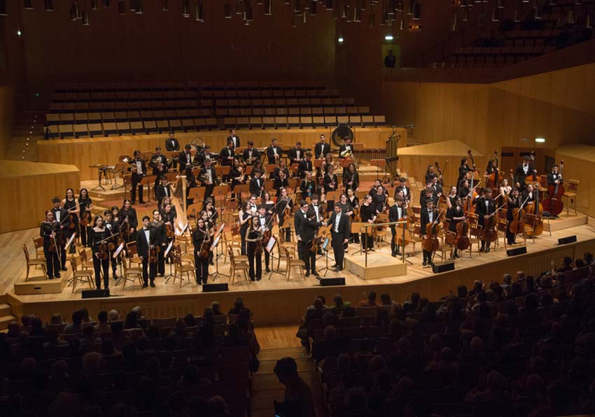 Photo of the performers